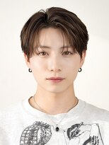 オーシャントーキョーオーバー 渋谷(OCEAN TOKYO OVER) センターパートフェザーパーマニュアンスパーマシャドウパーマ