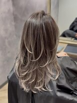 ラビマーニ 吹田店(Labimani) 白髪ぼかしバレイヤージュ×レイヤーカット