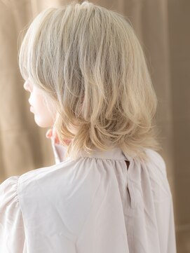 カバーヘア イヴ 戸頭店(COVER HAIR EVE) 金髪ハイトーンカラー小顔ハッシュウルフレイヤーボブ20代Te3