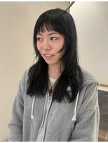 ナヌークカフラ(nanuk kafla)&nbsp;自然なくせを活かしたカット、お顔まわりのレイヤーがポイント