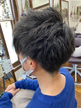 美容室 メザミー MESAMIES ビジネスカジュアル10代20代30代爽やか束感ツーブロック