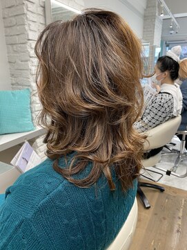 リーホリエ(Lee Horie) シッカリ巻いたレイヤースタイル◎