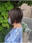 白髪を生かしたハイライト