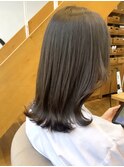 スタイリングが苦手の方におすすめなくびれミディアム)