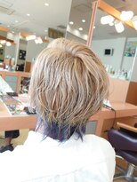 シャンプーボーイ 佐世保駅前店(SHAMPOO BOY)&nbsp;アップバングマッシュウルフ　裾カラーブルー　サイドバック