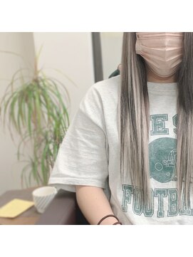 ウルティア(ulutia) アッシュブラウン×ホワイトアッシュ