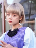 シャロン(SHARON)&nbsp;【SHARON原宿】ワイドバンク×ハイトーンアッシュベージュボブ