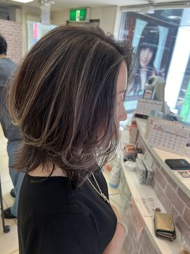 ショコララテ 大人ハイライトミディアムスタイル