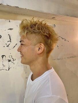 アンリ(Henri) メンズハイトーンブロンドスパイキー