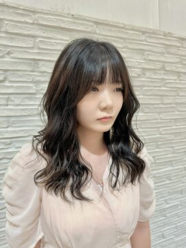 エイミーバイアフロートザガーデン 浦和店(amie by afloat the garden) リバースカールミディ【浦和】.