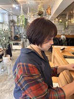 ウィークエンド(WEEKEND)&nbsp;暖色カラーショートスタイル