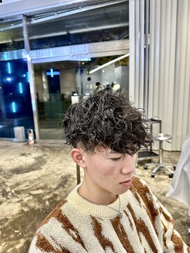 アンサー 千葉中央(UNSER prod by THE DAY) スパイラル強めツイストスパイラルパーマ