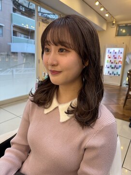 フレア(FLAiR) １０代２０代まろやかベージュカラー似合わせ顔周りカット