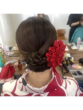 キキ 美容室(KIKI) ヘアアレンジ