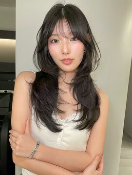 トイ(TOI) 韓国風ハイレイヤーカット/透明感グレージュ