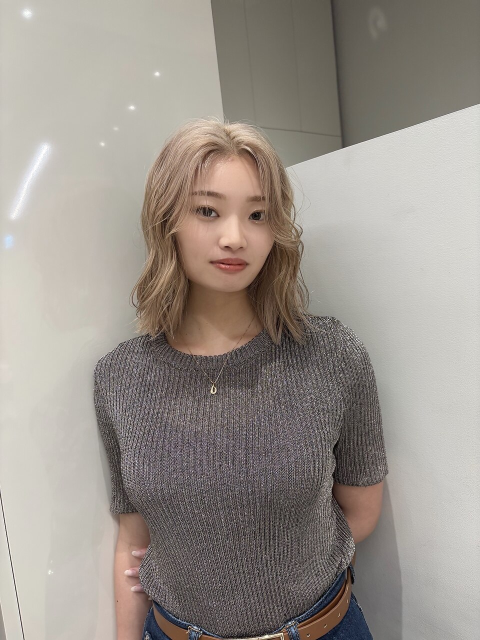 ミルクティーベージュ：L249487063｜ソル 栄矢場町(SOL)のヘアスタイル