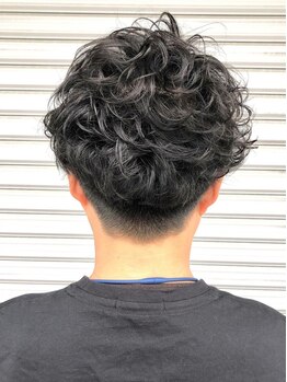 マルディノ(maldino)の写真/モチが良いカットで、伸びてもしっかりキマる！刈上げ・パーマ・カラー、なんでもお任せください★