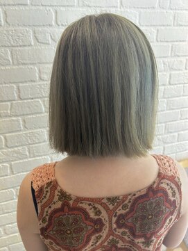 デイジー インデックスヘア 大島店(DAISY index hair) ボブ×グレーベージュ「ダブルカラー」¥17400