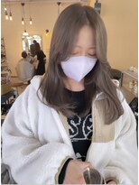 ヴィッカ ヘアーアンドメイク(vikka. hair and make) 癒しのスモーキーベージュカラー