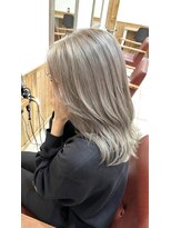 ノーム 横浜(NORM)&nbsp;ホワイトベージュ トリプルカラー