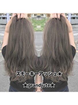グランジュテ(grandjute) イルミナカラー★ハイライト★白髪ぼかし★インナーカラー
