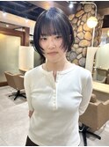 ボブレイヤー×シースルーバングで抜け感スタイル♪