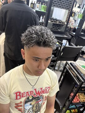 メンズ ラピス 横浜店(Men’sLapis) 【カッコ良すぎる男が好きな髪型No.1】極道パーマ