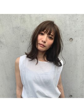 カーム(calm) ダークパープル/ナチュラルショート/ミルクブラウン/夏/鹿島田