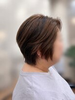ヒビ(hibi)&nbsp;大人の丸みショートレイヤー