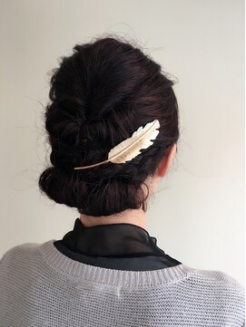 ピエドプール(PiED DE POULE) 結婚式のお呼ばれに ギブソンタック