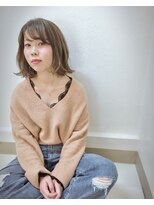 ザ ラボ アングゥ(The Labo ungu) プラチナベージュ×外ハネ