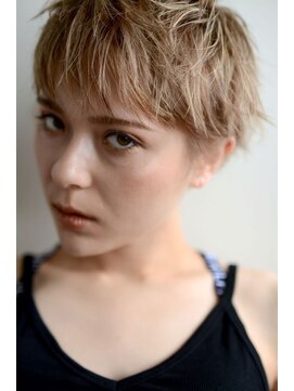 グリーン 渋谷(green) sporty short×honey beige