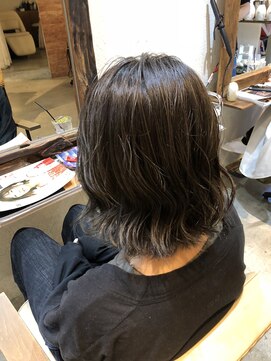 リゴッツ ドゥア プトゥリ(Regottz dua putri) アッシュグレージュ＊