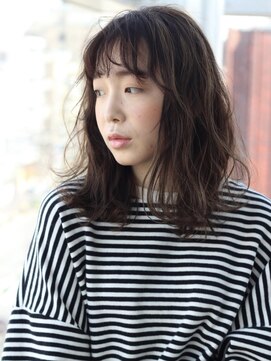 ゼンコー キチジョウジ シェール(ZENKO KICHIJOJI chere) 眉上バング×ゆるふわウェーブ