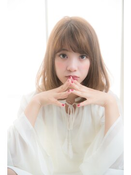 ナンバー デセオ 吉祥寺(N° deseo) 濡れ髪 切りっぱなし オリーブカラー セミウェットウェーブ