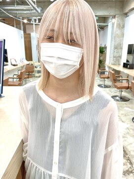 カシェル(cashel kishaba) 暖色ホワイト