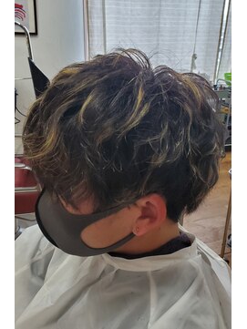 リビングヘアルーム(LIVING HAIR ROOM) ふんわりマッシュ