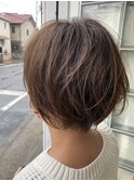 ショートボブ