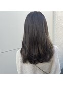ベージュ
