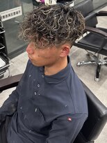 イーラ(era)&nbsp;スペインカールスパイラルパーマメッシュ平巻き波巻きパーマ