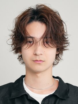 フィフス トウキョウ (fifth TOKYO) 渋谷フェザーパーマメンズカットセンターパートウルフ30代