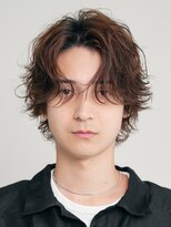 フィフス トウキョウ (fifth TOKYO) 渋谷フェザーパーマメンズカットセンターパートウルフ30代