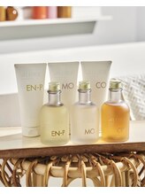 一生涯美髪でいるために、頭皮を育み、髪を補修し、美しさを維持するALORBシャンプー