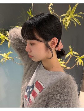 ザザ 高田馬場(ZA/ZA) まとまり×艶感のミニマムショートボブ