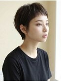 オシャレで可愛いショート　前髪短め
