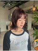 ピンクグレージュ