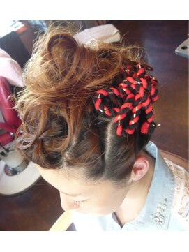 ルーネラパン(LUNELAPIN) モヒカン風アップ