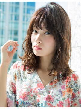 アズーア ヘアーアンドスパ(azure hair&spa) カジュアルミディ クラシカル