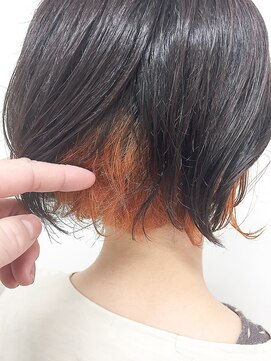 ガーランドウメダ(Garland umeda) ショートボブ・インナーカラー-360