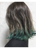 グラデーションカラー　エメラルドグリーン